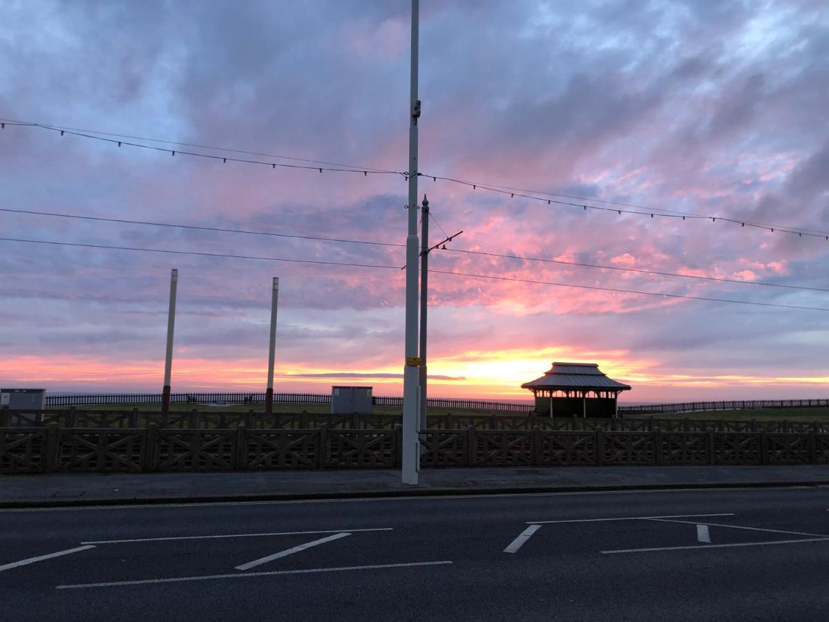 Hotel Windsor Park Promenade Blackpool Exterior foto